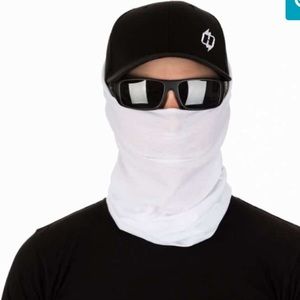 2 brand new neck gaiters- can be worn as masks!